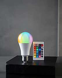 RGB Uzaktan Kumandalı 16 Renkli LED Ampul XUCZRGBLAMBA