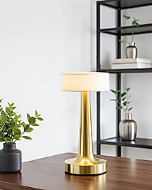 Kablosuz LED Masa Lambası Gold Kare Tasarım Type C Şarjlı
